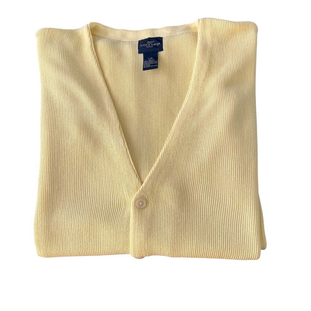 Dockers Golf Full Swing fit Men's Butter Yellow Cardigan